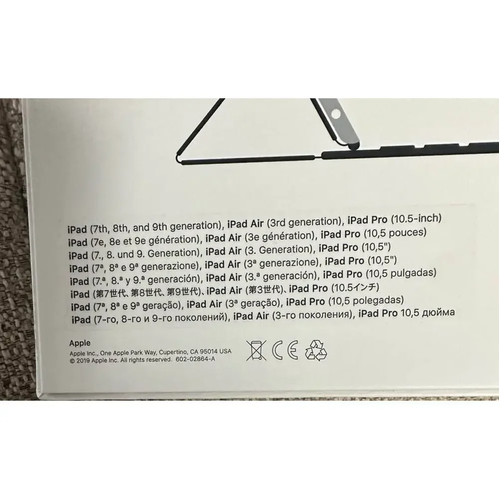 Apple Ipad Smart Keyboard - Picture 3 of 3